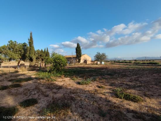 GRAN OPORTUNIDAD Casa con terreno en CAMPO DE CARTAGENA - MURCIA