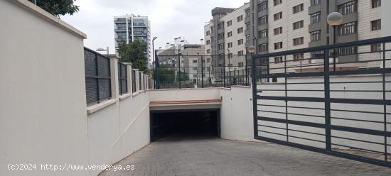 VENTA DE PLAZA DE PARKING EN AVENIDA SANTA MARIA DE TRASSIERRA JUNTO ARROYO DEL MORO-HIPERCOR - CORD