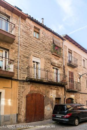  Histórica casa en el centro de Santpedor - BARCELONA 