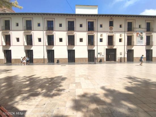  SE ALQUILA OFICINA EN EL CENTRO DE GANDÍA - VALENCIA 