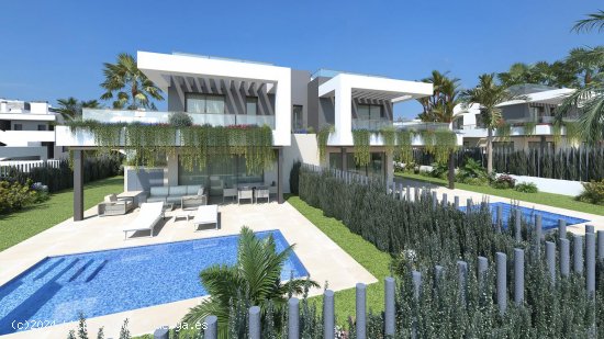 Villa en venta a estrenar en Torrevieja (Alicante)