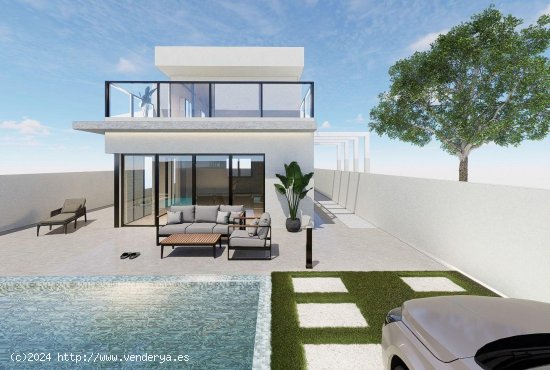 Villa en venta en Pilar de la Horadada (Alicante)