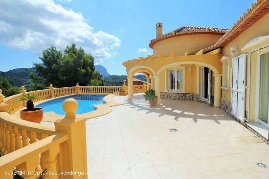 Villa en venta en Dénia (Alicante)