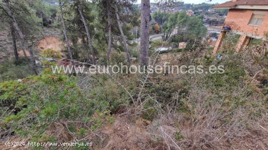 Terreno en Cabrera D`Anoia de 1331m². - BARCELONA