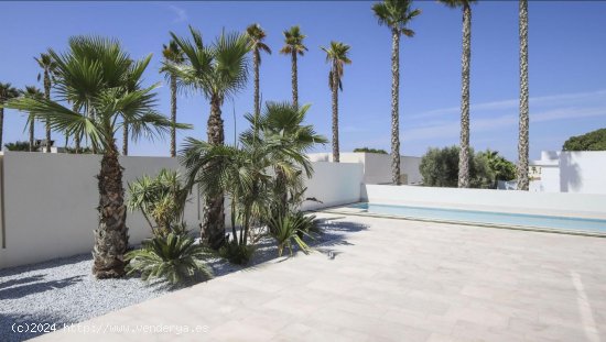 Villa en venta a estrenar en Elche (Alicante)