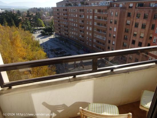 PISO EN ALQUILER EN EL COMPLEJO HOSPITALARIO - NAVARRA