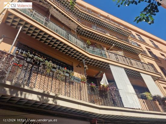  Se vende piso en el Centro de Valencia - VALENCIA 