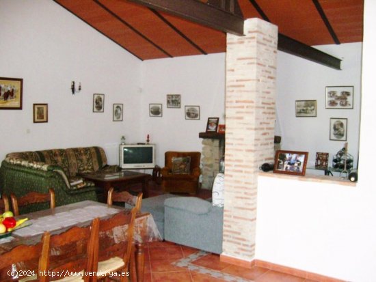 Villa en venta en Álora (Málaga)