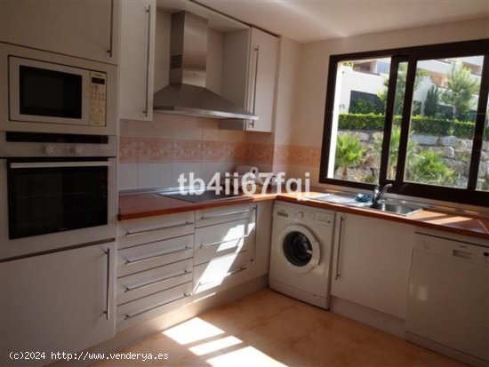 Apartamento en venta en Benahavís (Málaga)