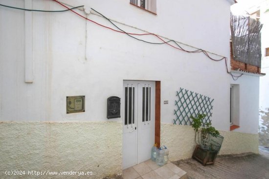 Casa en venta en Tolox (Málaga)