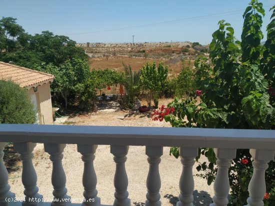 Villa en venta en Fortuna (Murcia)