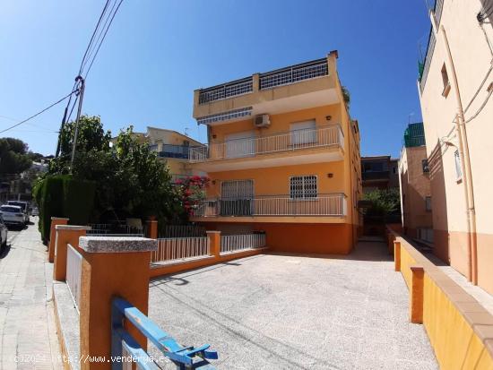 PISO DE 3 HABITACIONES Y BONITA TERRAZA EN EL CENTRO DE ☀️ SEGUR DE CALAFELL ☀️ - TARRAGONA