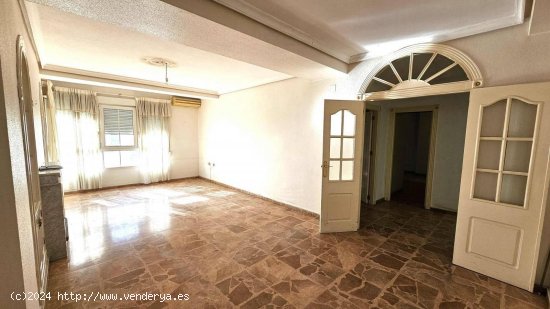  Piso en venta en Torrevieja (Alicante) 