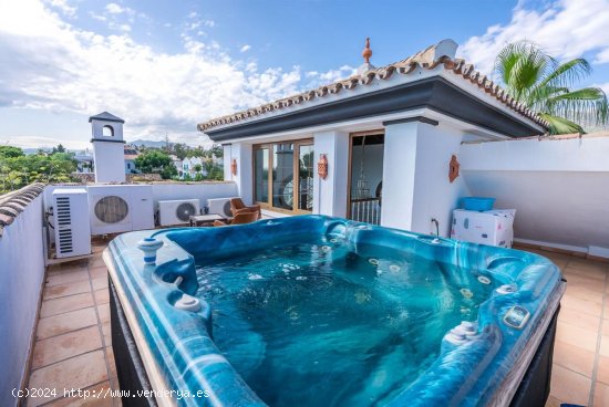 Villa en venta en Marbella (Málaga)