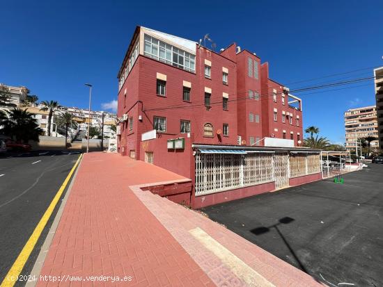  LOCAL COMERCIAL EN CABO ZERVERA. 300 M2. A 100 METROS DEL MAR. - ALICANTE 