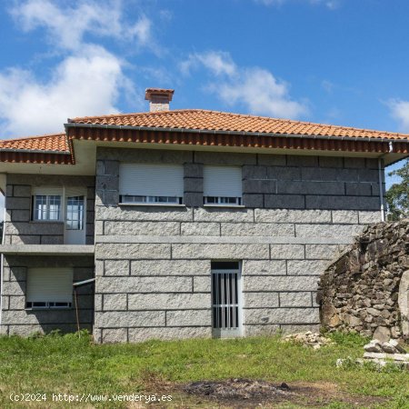  Chalet en venta en O Porriño (Pontevedra) 