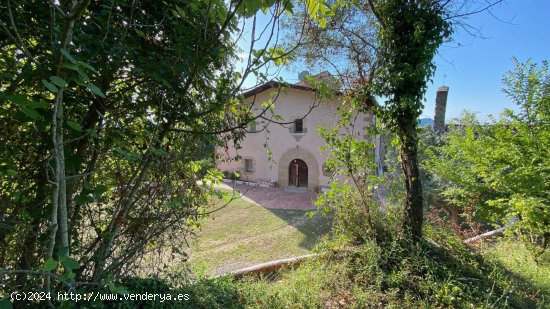 Finca en venta en Porqueres (Girona)