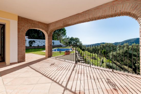 Finca en venta en Casares (Málaga)