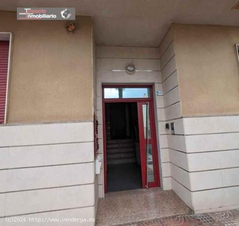  Piso en venta en avenida Sabinar - ALMERIA 