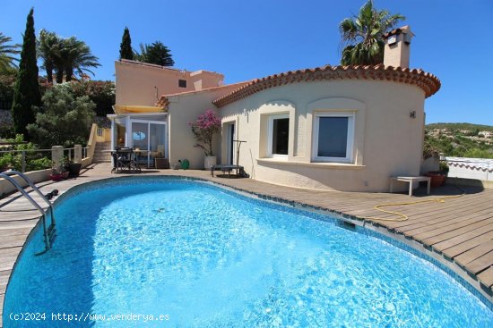 Villa en venta en Dénia (Alicante)