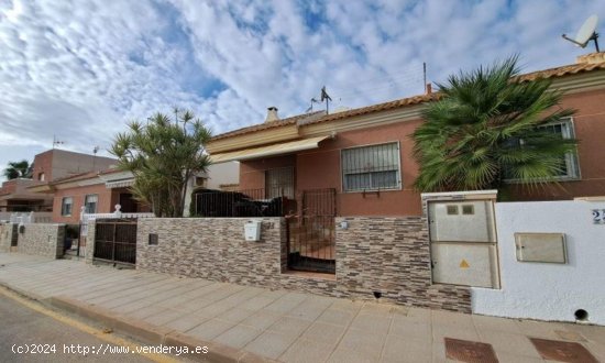 Dúplex en venta en Pilar de la Horadada (Alicante)