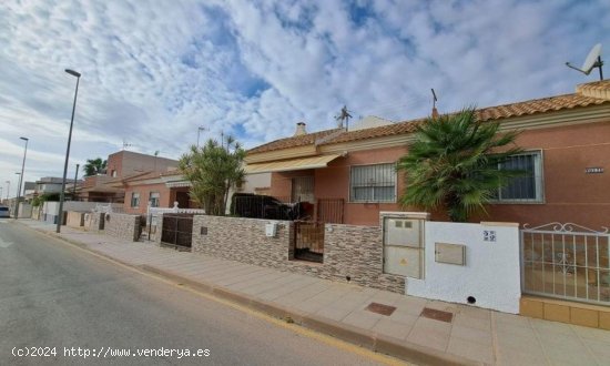 Dúplex en venta en Pilar de la Horadada (Alicante)