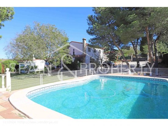  Chalet en venta en Monserrat (Valencia) 