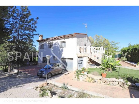 Chalet en venta en Monserrat (Valencia)