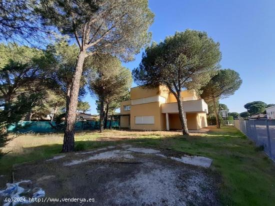  CHALET EN VENTA EN ALDEAMAYOR DE SAN MARTÍN - VALLADOLID 