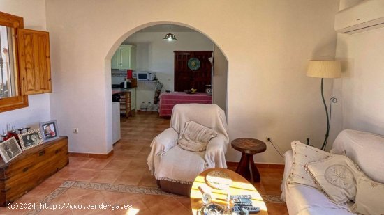 Chalet en venta en Arboleas (Almería)