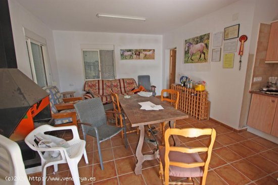 Finca en venta en Orba (Alicante)