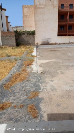 Parcela en venta a estrenar en La Zubia (Granada)