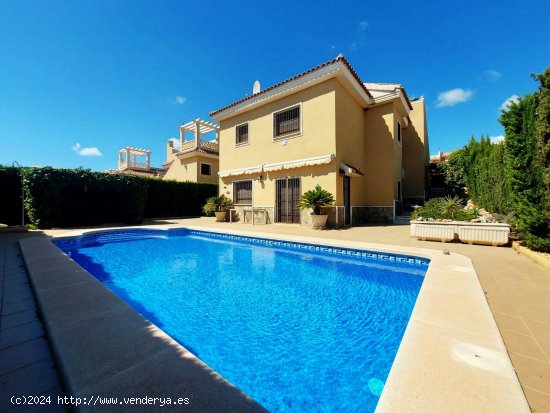  Villa en venta en Ciudad Quesada (Alicante) 