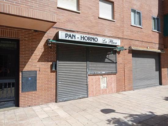  SE VENDE LOCAL COMERCIAL EN PZ DE LA BUENAVISTA Nº 9 Bloq. IV B - Navalcarnero - Madrid - MADRID 