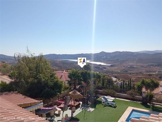 Villa en venta en Periana (Málaga)