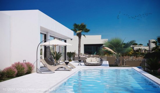 Villa en venta en Orihuela (Alicante)