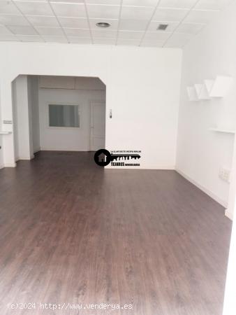 INMOBILIARIA TEJARES  VENDE LOCAL EXCELENTE ESTADO-ZONA VILLA CERRADA - ALBACETE