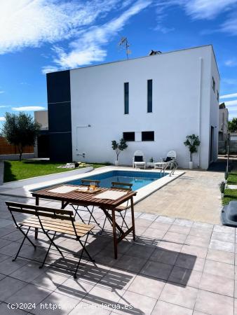  CHALET INDEPENDIENTE EN NÁQUERA, SIERRA CALDERONA, VALENCIA - VALENCIA 