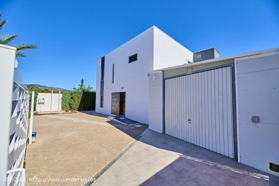 CHALET INDEPENDIENTE EN NÁQUERA, SIERRA CALDERONA, VALENCIA - VALENCIA