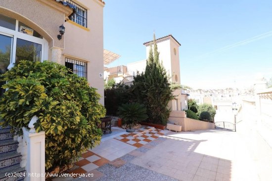 Bungalow en venta en Orihuela (Alicante)