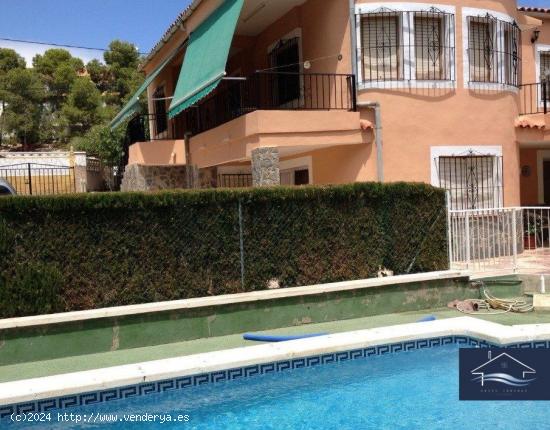 CHALET INDEPENDIENTE EN VENTA SAN VICENTE DEL RASPEIG- VILLAMONTES - ALICANTE