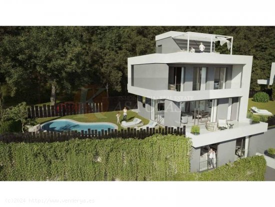  Villa en venta en Fuengirola (Málaga) 