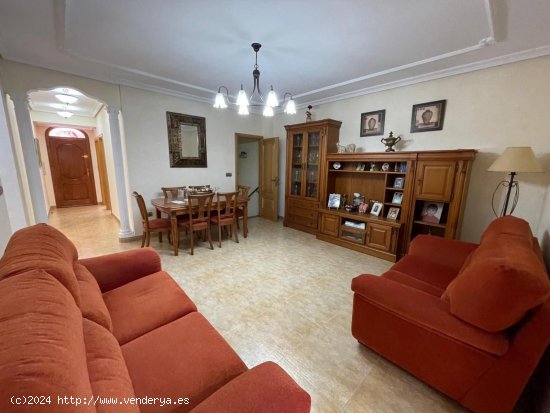 Villa en venta en Rojales (Alicante)