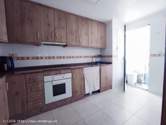 Apartamento en venta en Almoradí (Alicante)