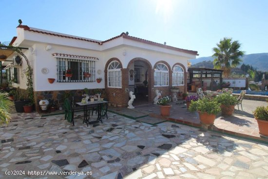 Finca en venta en Alhaurín de la Torre (Málaga)