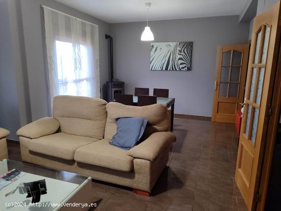 GRAN OCASIÓN!!! VIVIENDA COMPLETAMENTE REFORMADA DE 3 DORMITORIOS. - ALBACETE