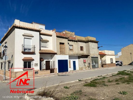  Casa en venta en Las Cabezas de San Juan (Sevilla) 