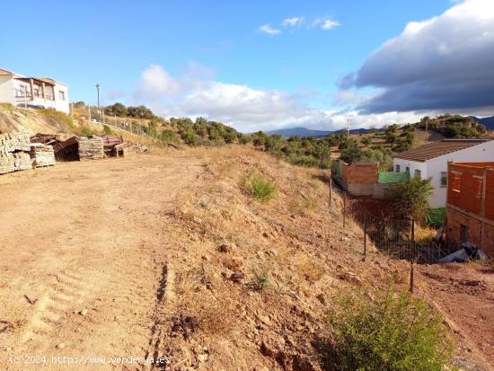 Terreno más proyecto en Almogía (Málaga) - MALAGA