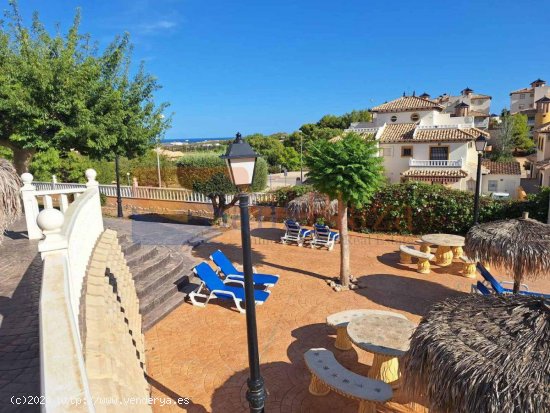 Bungalow en venta en Orihuela (Alicante)