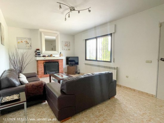 Villa en venta en Villanueva del Rosario (Málaga)